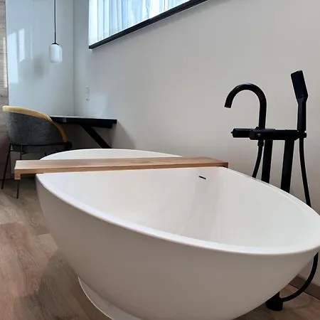 Schatzkiste 1 דירה